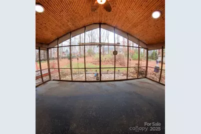 510 4th Avenue NE, Conover, NC 28613 - Photo 8