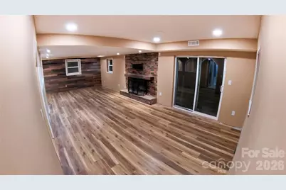 510 4th Avenue NE, Conover, NC 28613 - Photo 14