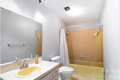 510 4th Avenue NE, Conover, NC 28613 - Photo 22