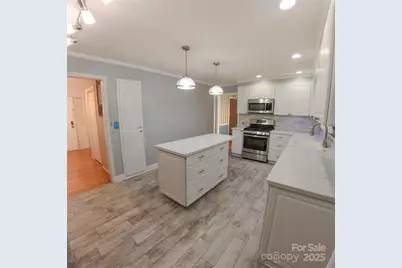 510 4th Avenue NE, Conover, NC 28613 - Photo 12