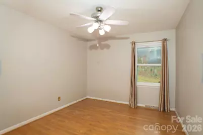 510 4th Avenue NE, Conover, NC 28613 - Photo 18