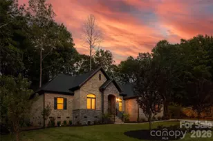 319 Inland Cove Ct, Clover, SC 29710 - Photo 2