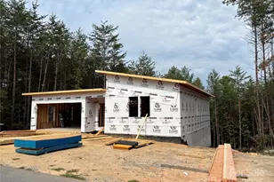 5684 Low Country Rd, Lenoir, NC 28645 - Photo 4