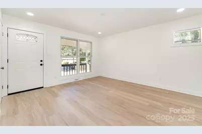 2427 Danforth Lane, Charlotte, NC 28208 - Photo 14