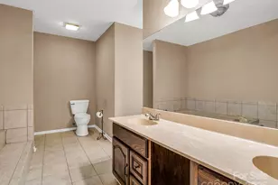 130 Briarwood Dr, Rutherfordton, NC 28139 - Photo 32