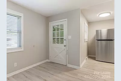 2909 Southwest Boulevard, Charlotte, NC 28216 - Photo 4