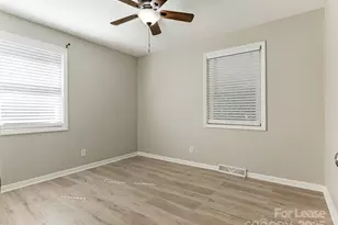 2909 Southwest Blvd, Charlotte, NC 28216 - Photo 12