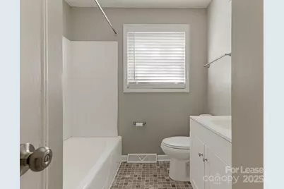 2909 Southwest Boulevard, Charlotte, NC 28216 - Photo 10