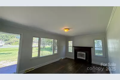 3839 W Dixon Boulevard, Shelby, NC 28152 - Photo 8