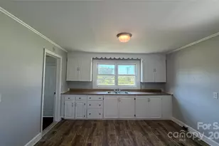 3839 W Dixon Blvd, Shelby, NC 28152 - Photo 16