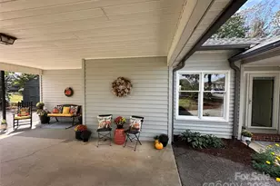 102 Stephens Dr, Morganton, NC 28655 - Photo 20