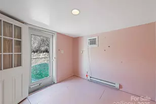 93 Merry Way, Clyde, NC 28721 - Photo 22