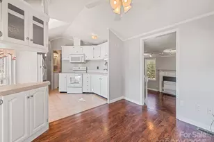 93 Merry Way, Clyde, NC 28721 - Photo 10