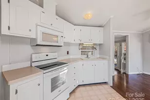 93 Merry Way, Clyde, NC 28721 - Photo 12