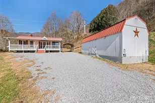 93 Merry Way, Clyde, NC 28721 - Photo 1