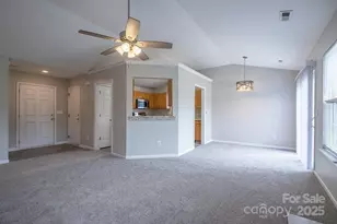 1919 Dietrich Ln, Charlotte, NC 28262 - Photo 2