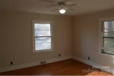 801 Wood Street, Statesville, NC 28677 - Photo 6