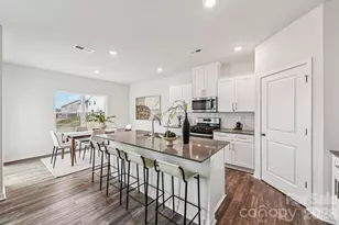 3742 Coleman Dr, Charlotte, NC 28215 - Photo 8