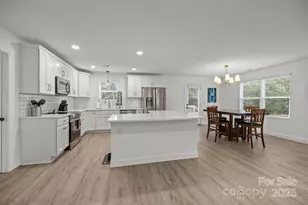 1100 Jenkins Dr, Charlotte, NC 28212 - Photo 10