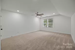 1100 Jenkins Dr, Charlotte, NC 28212 - Photo 22