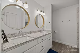 1100 Jenkins Dr, Charlotte, NC 28212 - Photo 14