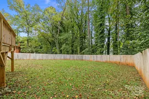 1100 Jenkins Dr, Charlotte, NC 28212 - Photo 26