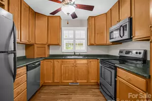 10 Cotton Creek Cir, Black Mountain, NC 28711 - Photo 16