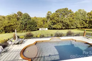 2400 Carriage Ln, Lincolnton, NC 28092 - Photo 44