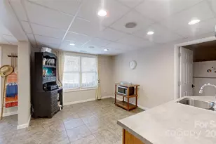 2400 Carriage Ln, Lincolnton, NC 28092 - Photo 34