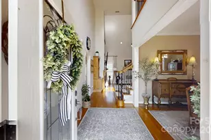 2400 Carriage Ln, Lincolnton, NC 28092 - Photo 6