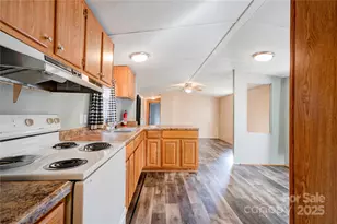 5061 Pecan Dr, Shelby, NC 28152 - Photo 4