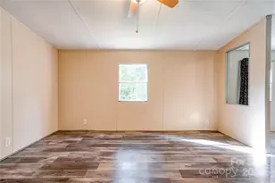 5061 Pecan Dr, Shelby, NC 28152 - Photo 8