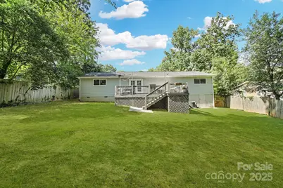 3734 Dunwoody Drive, Charlotte, NC 28215 - Photo 30