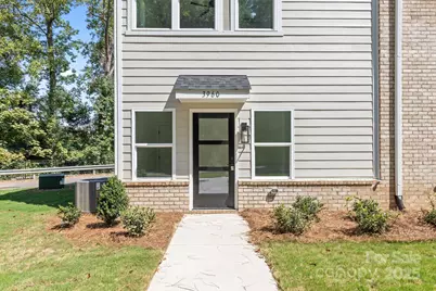 3960 Hager Drive, Charlotte, NC 28208 - Photo 2