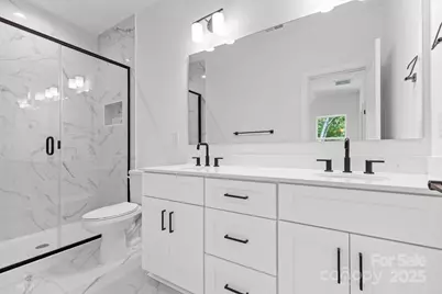 3956 Hager Drive, Charlotte, NC 28208 - Photo 12