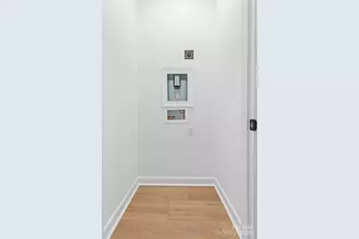 3956 Hager Drive, Charlotte, NC 28208 - Photo 16