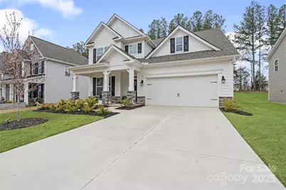 141 Rhuidean Court, Troutman, NC 28166 - Photo 2