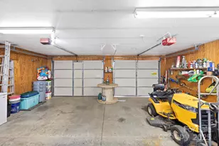 31 Abbott Moore Rd, Clyde, NC 28721 - Photo 22