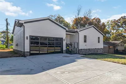 3008 Cricketeer Drive, Charlotte, NC 28216 - Photo 8