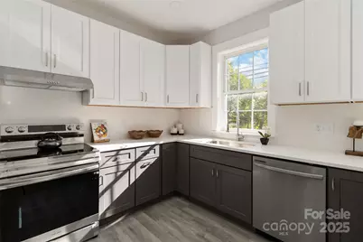 3008 Cricketeer Drive, Charlotte, NC 28216 - Photo 22