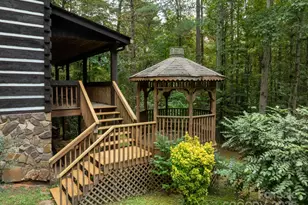 3218 Auld Farm Dr, Lenoir, NC 28645 - Photo 10