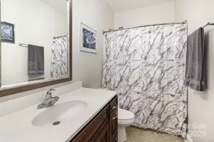 4321 Rolling Acres Rd, Charlotte, NC 28213 - Photo 18