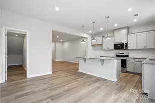 633 Cassidy Ct, Clover, SC 29710 - Photo 6