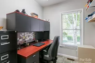 91 Carter Cove Rd, Asheville, NC 28804 - Photo 24