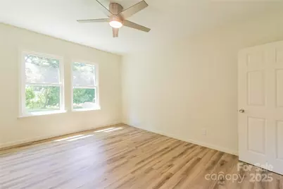 506 E Marion Street, Shelby, NC 28150 - Photo 14