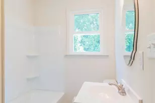 506 E Marion St, Shelby, NC 28150 - Photo 6