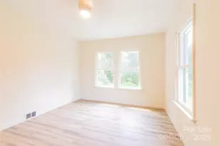 506 E Marion St, Shelby, NC 28150 - Photo 18