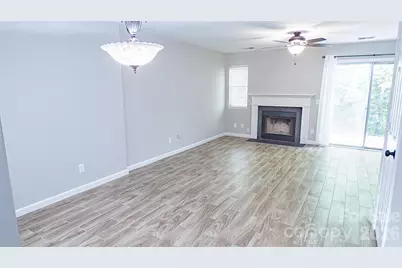 9105 Exbury Court, Charlotte, NC 28269 - Photo 10