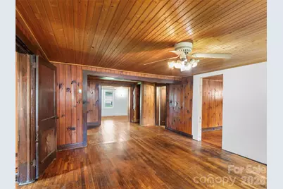 505 E Main Street, Burnsville, NC 28714 - Photo 14