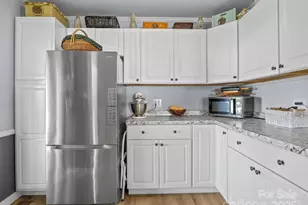 12 Lister Rd, Taylors, SC 29687 - Photo 14